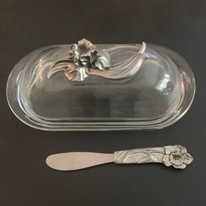 Seagull Pewter-Glass Butter Dish with Silver Floral Design